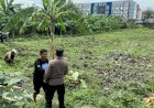 Bhabinkamtibmas-Desa-Janti-Koordinasi-dengan-Warga-Bahas-Perkembangan-Bibit-Sayur