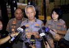 Slog-Polri-Percepat-Distribusi-Bantuan-ke-Tiga-Provinsi-Terdampak-Bencana-Melalui-Jalur-Udara-dan-Laut