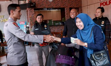 Polisi-Kembalikan-Motor-Korban-Curanmor-Oleh-Sepasang-Kekasih-di-Ponorogo