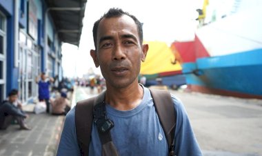 Pemudik-Apresiasi-Pelayanan-dan-Pengamanan-Selama-Perjalanan-Laut-Jelang-Idulfitri-1446-H