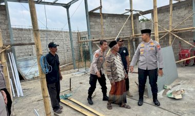 Polri-Peduli-:-Polres-Kediri-Salurkan-Bantuan-untuk-Pembangunan-Masjid