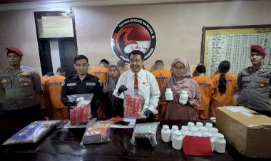 Semangat-Sumpah-Pemuda-Polresta-Banyuwangi-Komitmen-Berantas-Narkoba-:-Ungkap-22-Kasus-Amankan-25-Tersangka