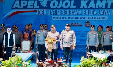 Kapolri-Pimpin-Apel-Ojol-Kamtibmas-“Jogo-Jatim”-Bersama-Polda-Jawa-Timur-di-Malang