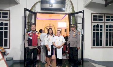 Polisi-Sidoarjo-Amankan-Ibadah-Jumat-Agung