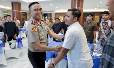 Perkuat-Sinergi-Kamtibmas,-Kapolda-Jatim-Silaturahmi-dengan-BEM-se-Jawa-Timur-Bangun-Dialog-Konstruktif