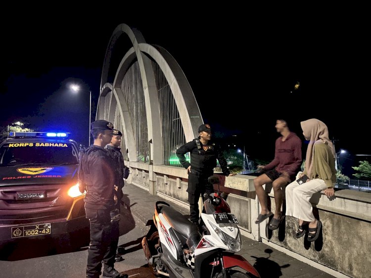 Polres Jember Tingkatkan Patroli Kamtibmas Jelang Malam 1 Suro