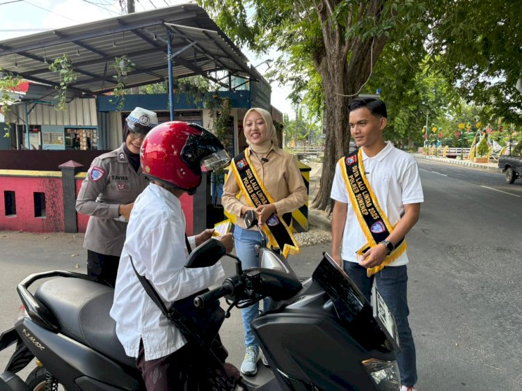 Polres Sumenep Edukasi Masyarakat Tertib Lalin Melalui Polantas Menyapa