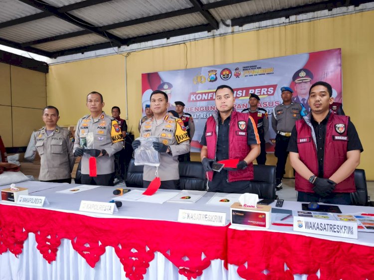 Kesal Ditagih Hutang, Bunuh Rekan Bisnis dan Buang Mayatnya di Arteri Porong
