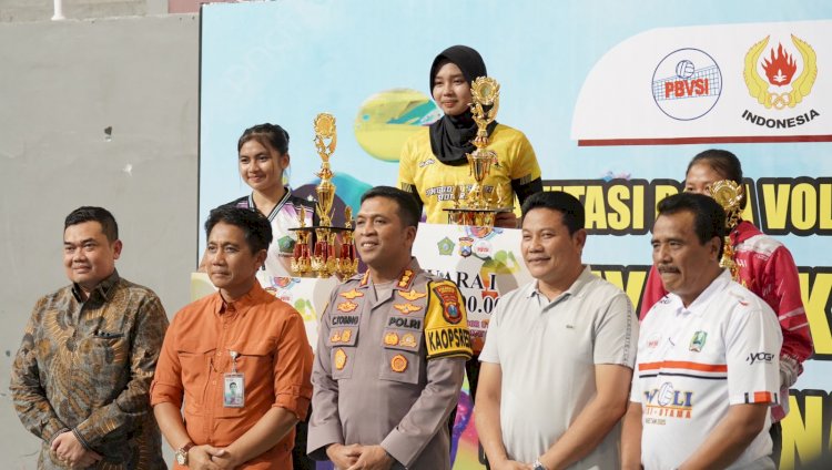 Bupati dan Kapolresta Sidoarjo Tutup Pertandingan Bola Volly Indoor dan Volly Pantai U-17 Bhayangkara Cup Tingkat Nasional