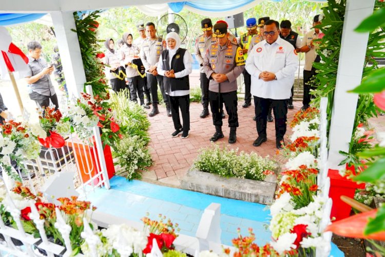 Ziarah Makam hingga Groundbreaking Museum Marsinah, Kapolri: Mengenang Pahlawan Nasional Buruh