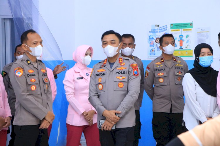 Kapolres Ngawi Cek SPPG di Kasreman Pastikan Pemenuhan Gizi yang Higienis untuk MBG