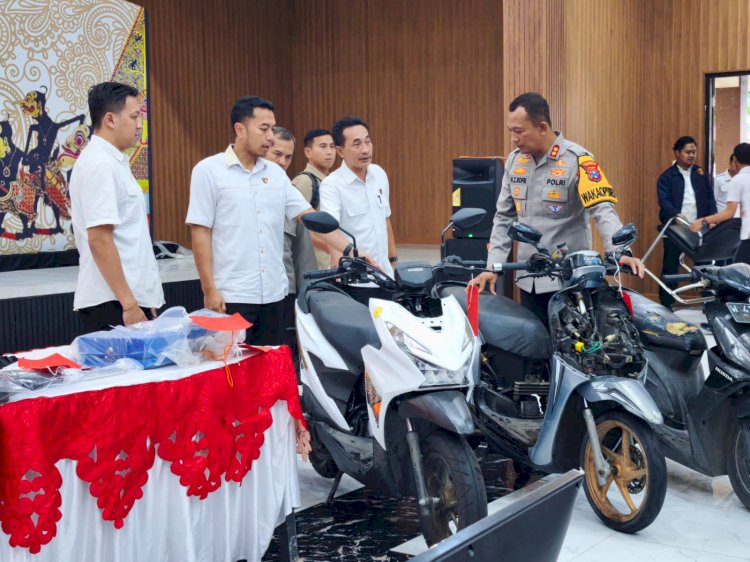 Gondol Motor Bermodus Minta Tolong, Tiga Pelaku Diamankan Polisi